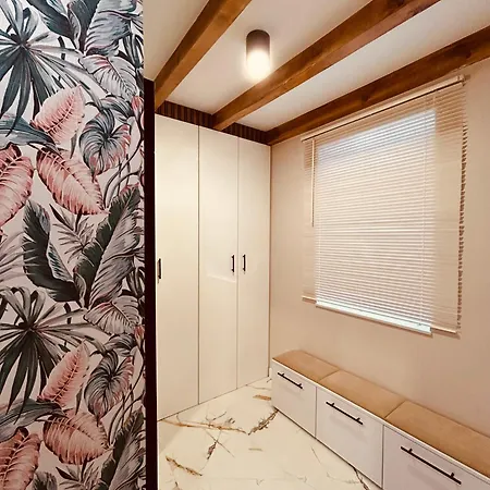 Apartment Au Centre Du Port De Bonifacio (Corsica)