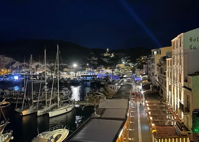 Au Centre Du Port De アパート *